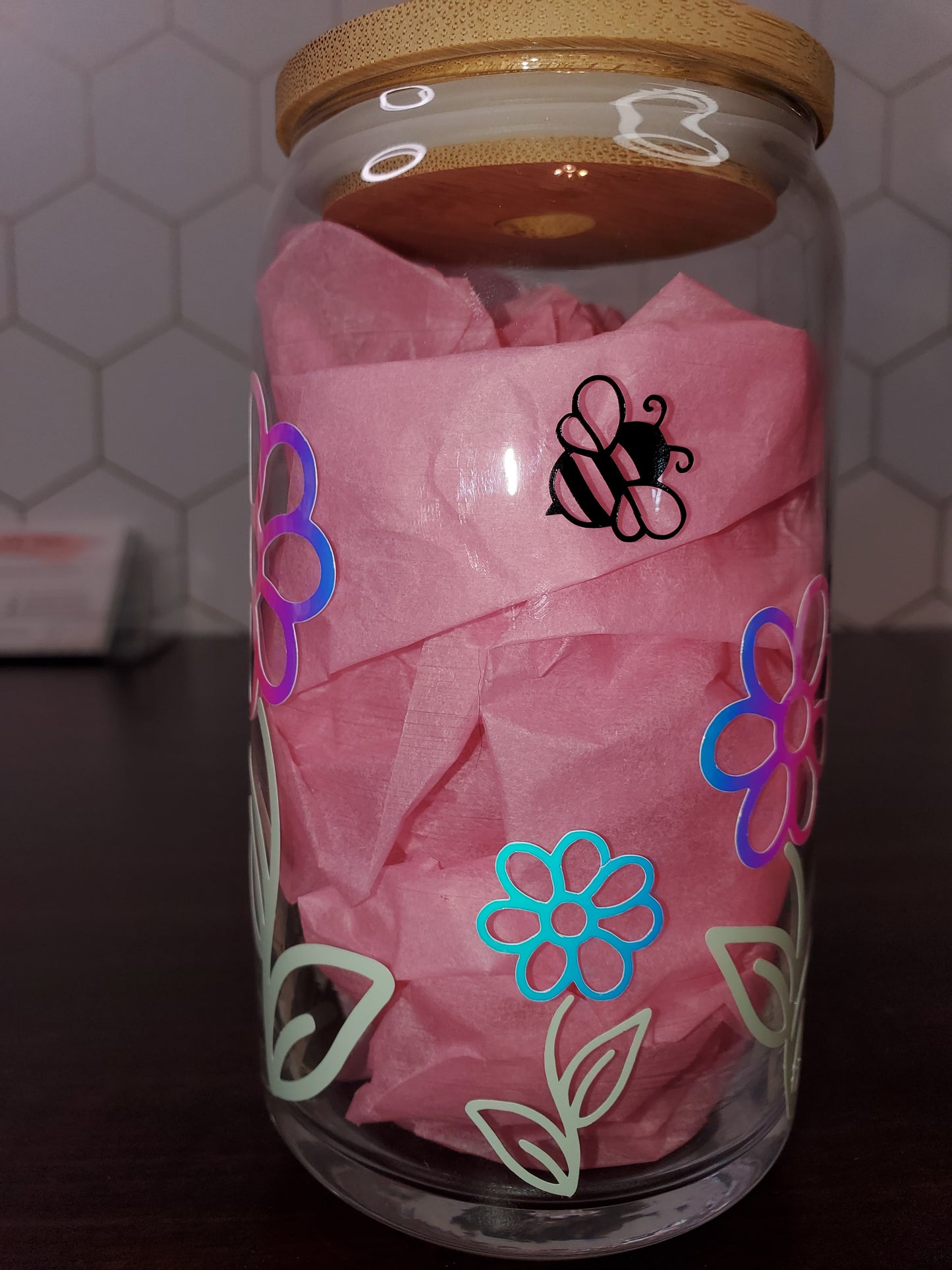 Friendly Bees Holographic Flowers 16oz Glass Can with Bamboo Lid & Straw