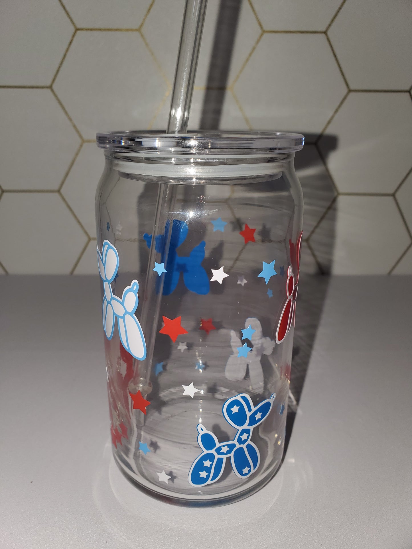 16oz Patriotic Balloon Dogs Acrylic Cup with Acrylic Lid & Straw