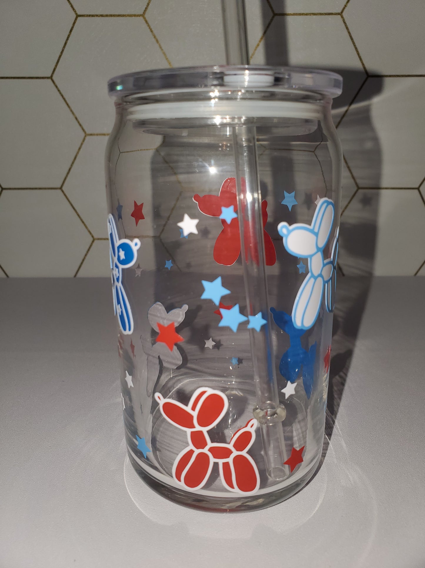 16oz Patriotic Balloon Dogs Acrylic Cup with Acrylic Lid & Straw