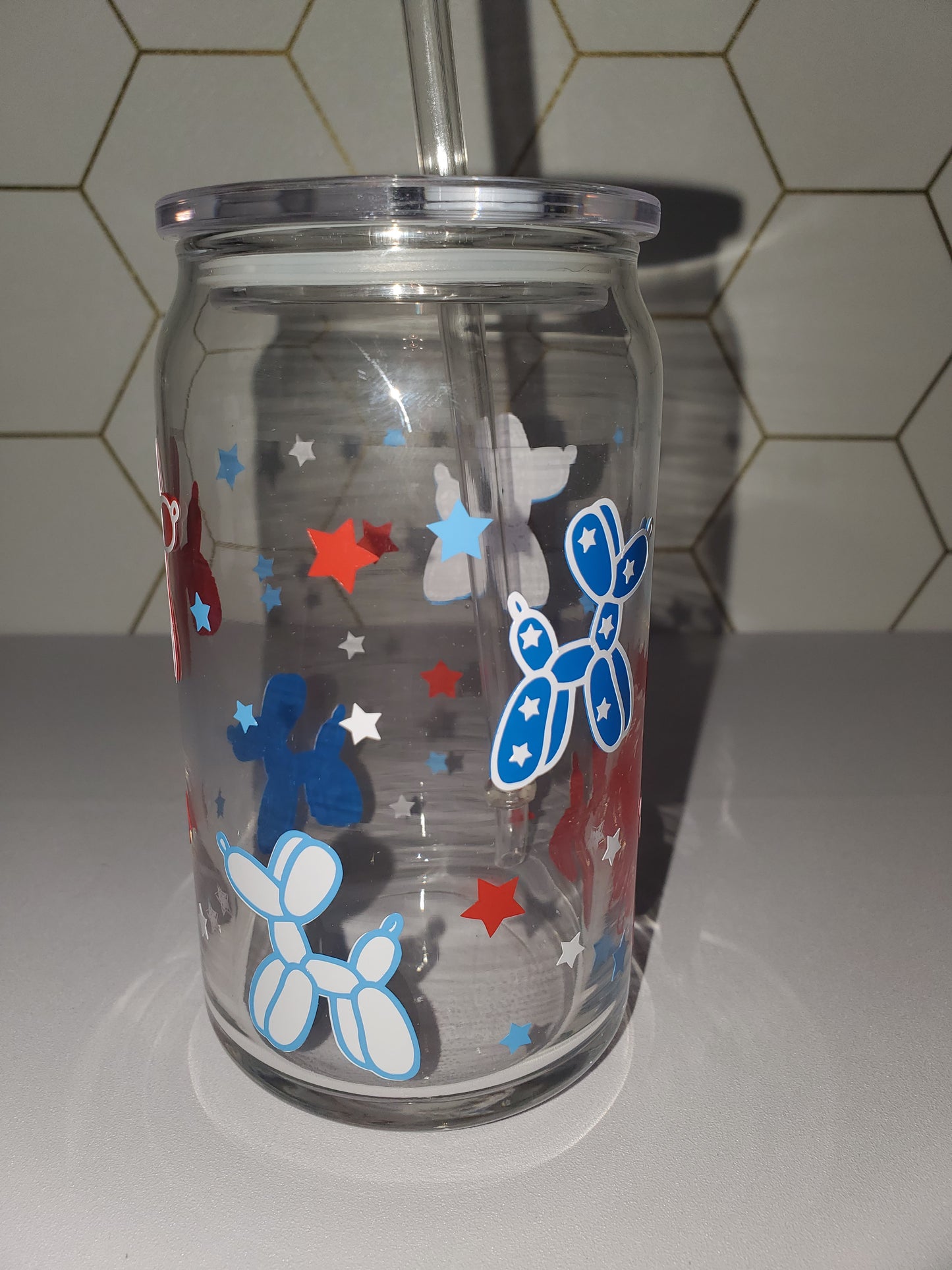 16oz Patriotic Balloon Dogs Acrylic Cup with Acrylic Lid & Straw