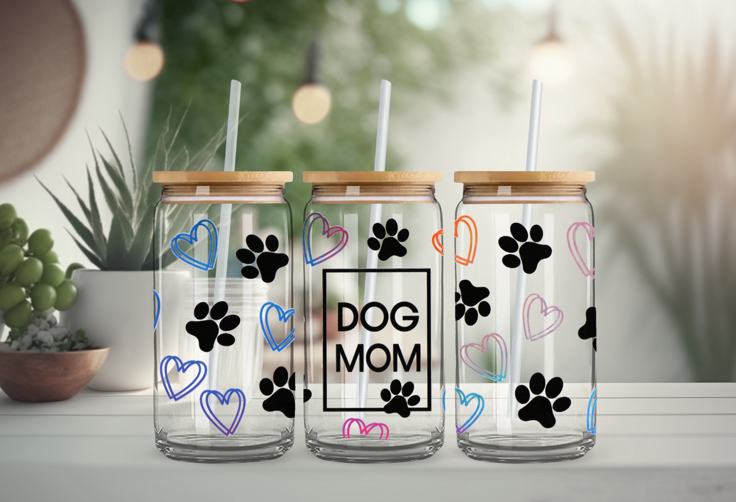 16oz Dog Mom Paws Hearts Glass Can with Bamboo Lid & Straw